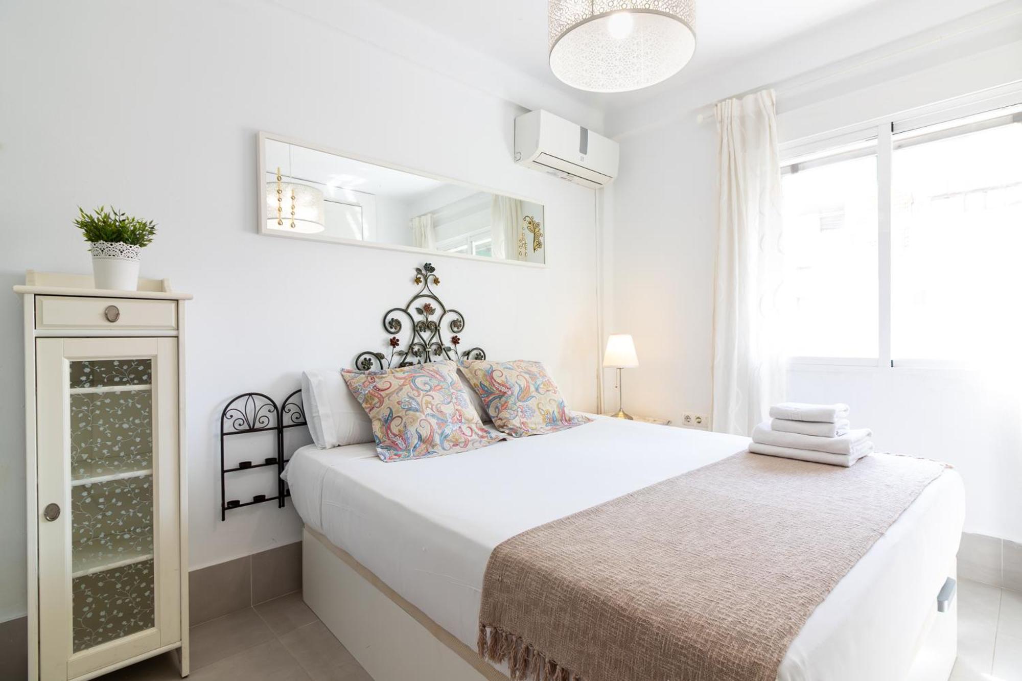 Malaga Center Flat Holidays Salitre Esterno foto